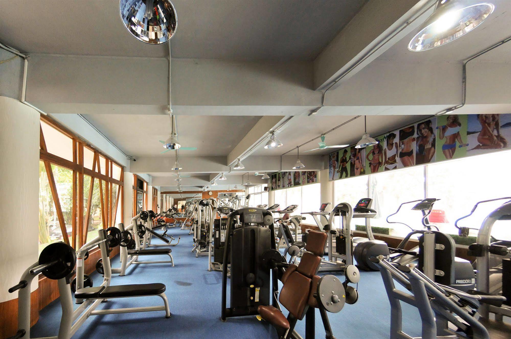 Hotel Công đoàn Quảng Bá 3*