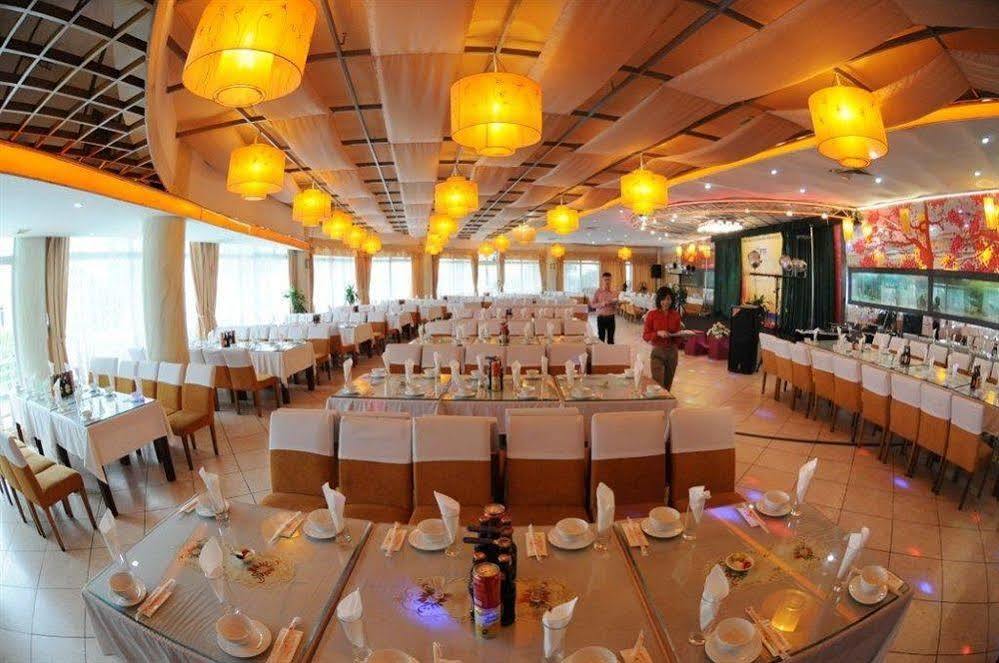 Công đoàn Quảng Bá Hotel 3*