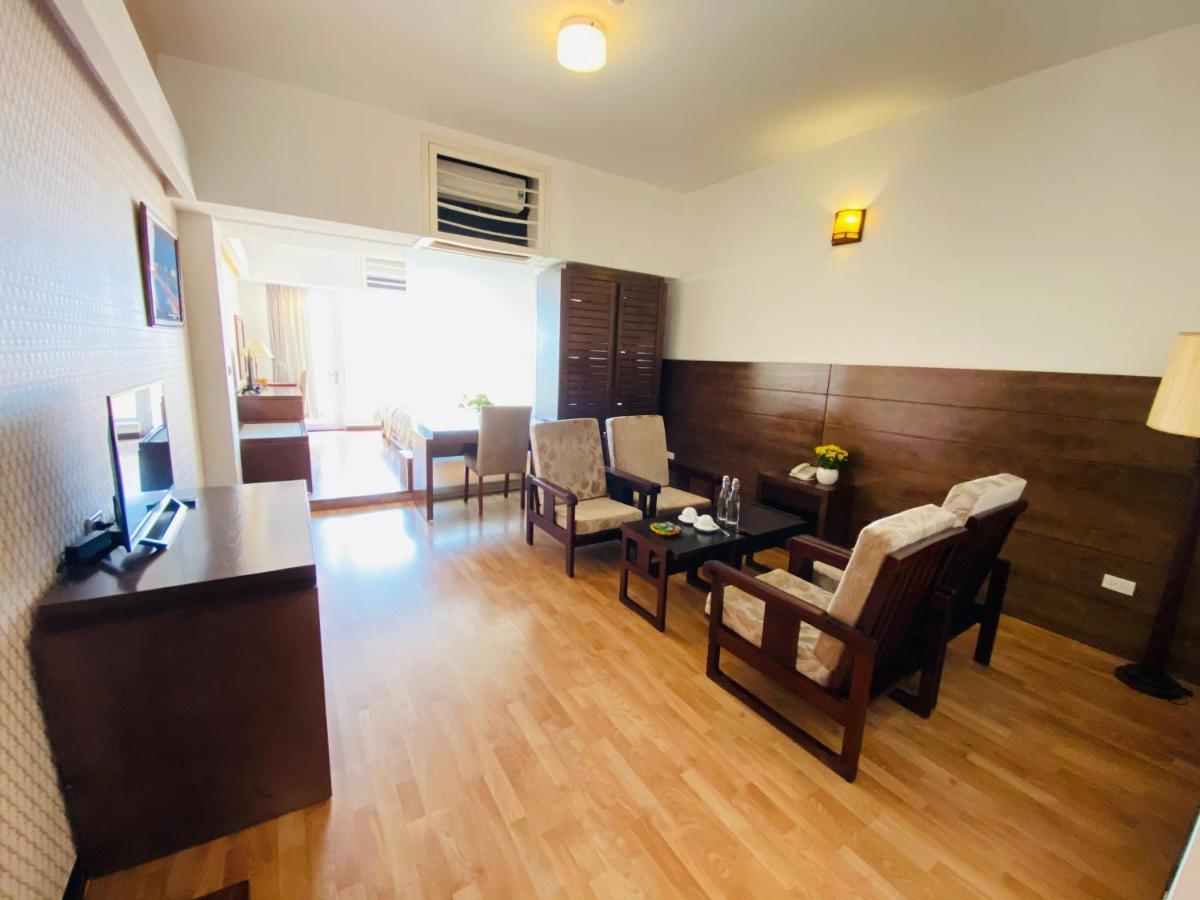 Hotel Khach San Cong Doan Quang Ba Hanoi